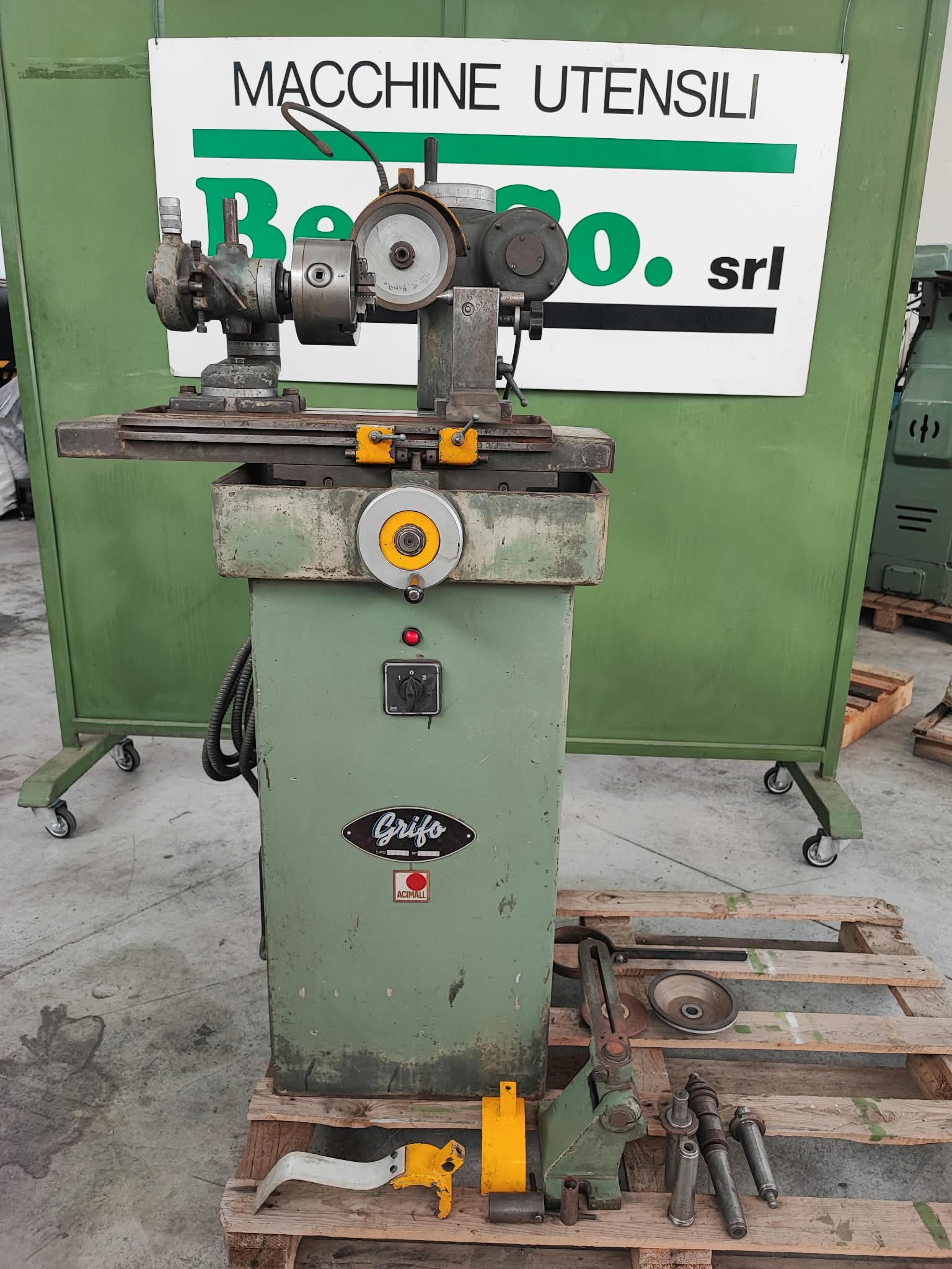 Usato Affilatrice universale GRIFO U 10 N