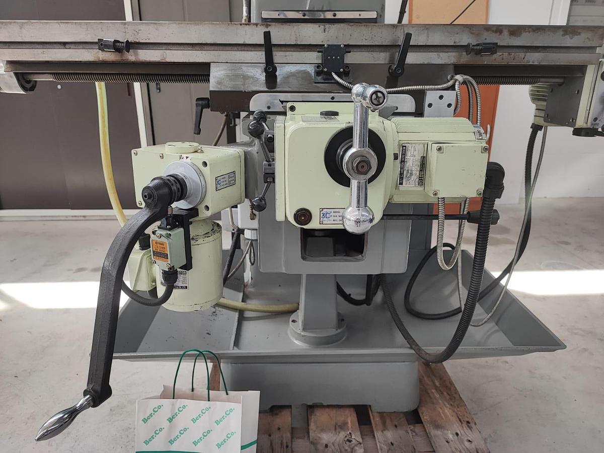 Usato Fresatrice a testa veloce ARGO 3VH | 900x385x480 | Visualizzata