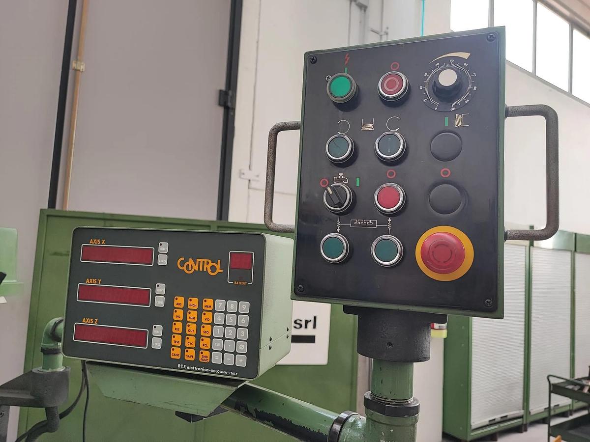 Usato Fresatrice a testa veloce PHOEBUS PBM-VS300 | 930x350x450 | Visualizzata