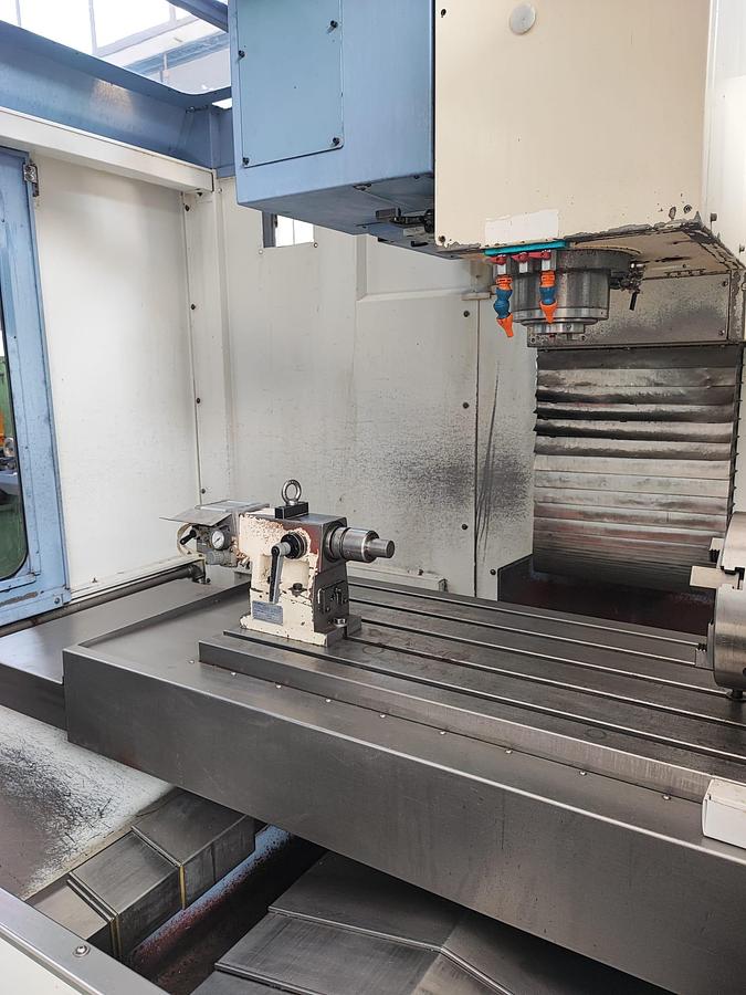 Usato Centro di lavoro verticale FAMUP MC100 EVOLUTION + 4° ASSE | 1000x500x600 | CNC Fanuc