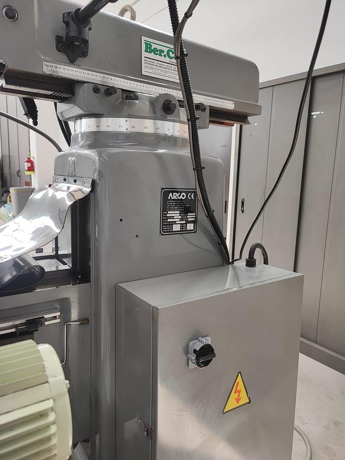 Usato Fresatrice a testa veloce ARGO 3VH | 900x385x480 | Visualizzata
