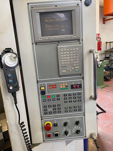 Usato Centro di lavoro verticale SHE HONG VMC 850S