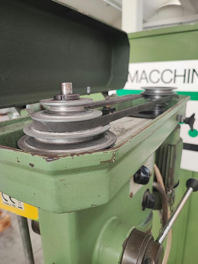 Usato Trapano a colonna SERRMAC RAG 18 PGM PU