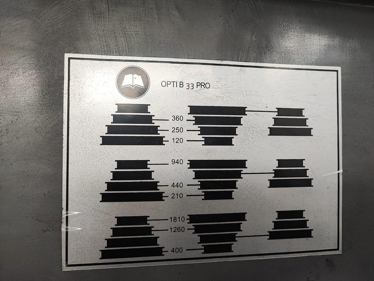 Usato Trapano a colonna OPTIMUM B33 PRO 400V con trasmissione a cinghia - tavola inclinabile