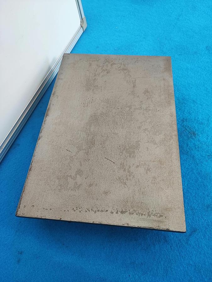 Usato Piano di riscontro 300x200 mm in ghisa per tracciatura e controllo dei pezzi