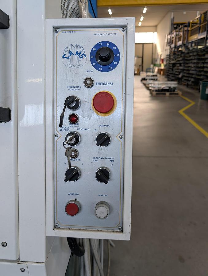 Usato Stozzatrice CAMS SAC 200