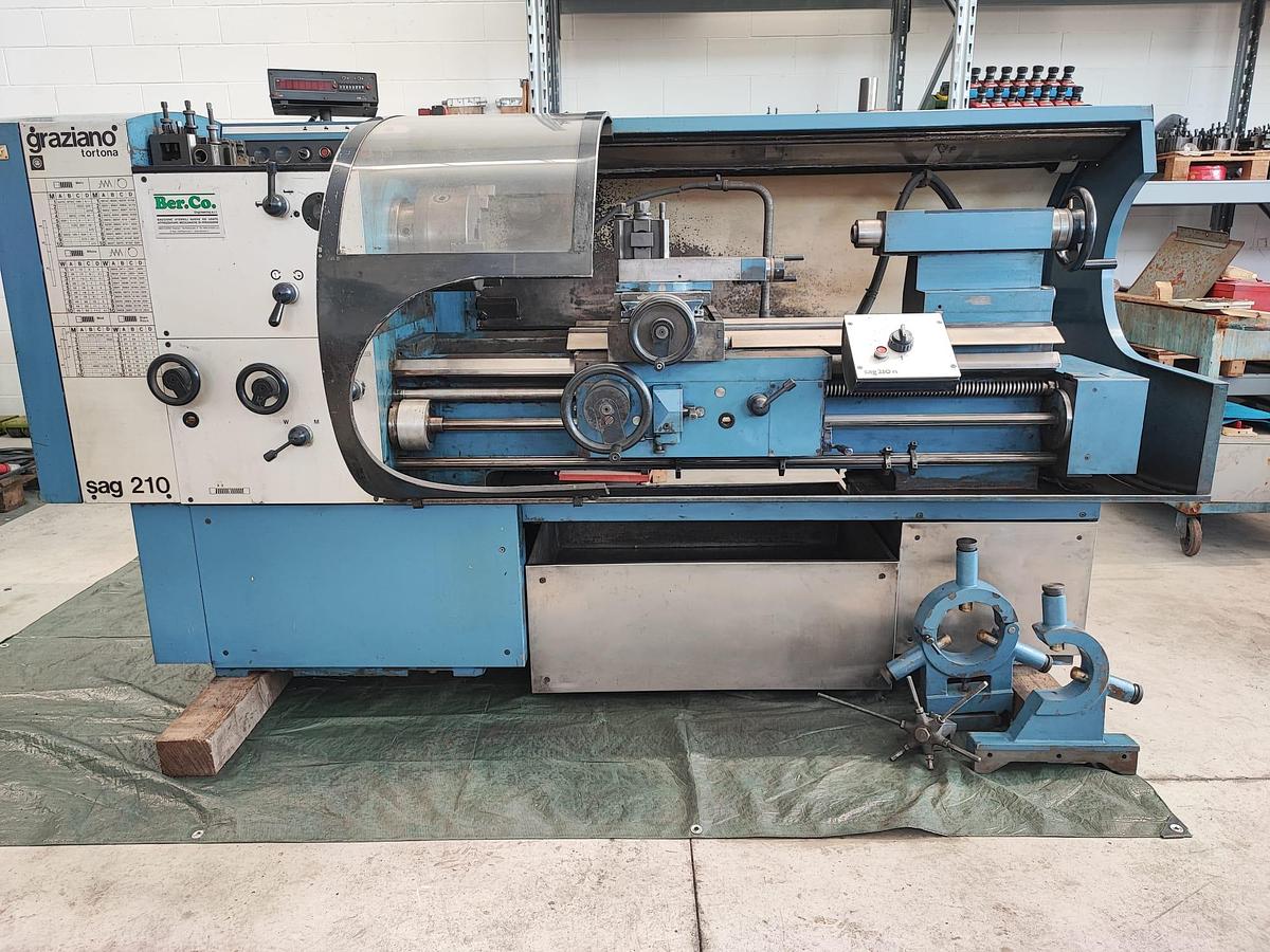 Usato Tornio parallelo GRAZIANO SAG 210N | 210x1000x57 | Visualizzato