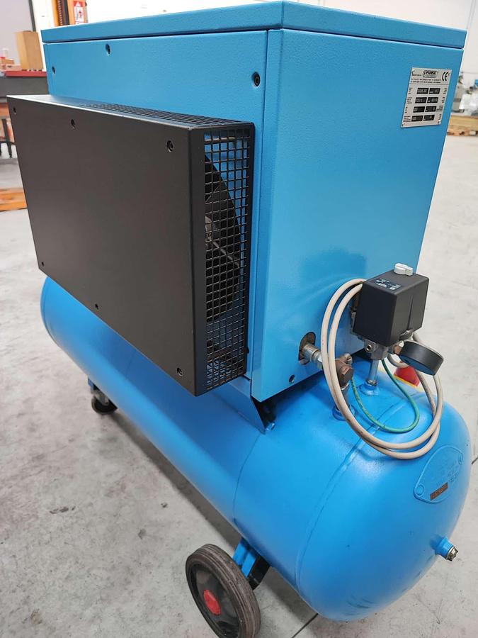 Usato Compressore a pistoni silenziato su serbatoio PARISE S0 43/85-200M