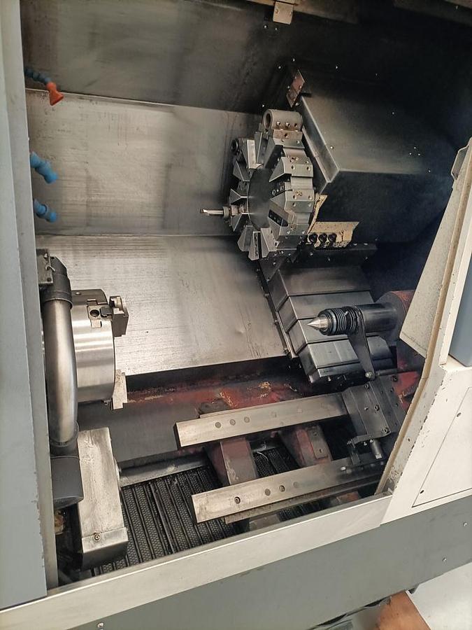 Usato Tornio CNC a 2 assi AKIRA SEIKI SL 25