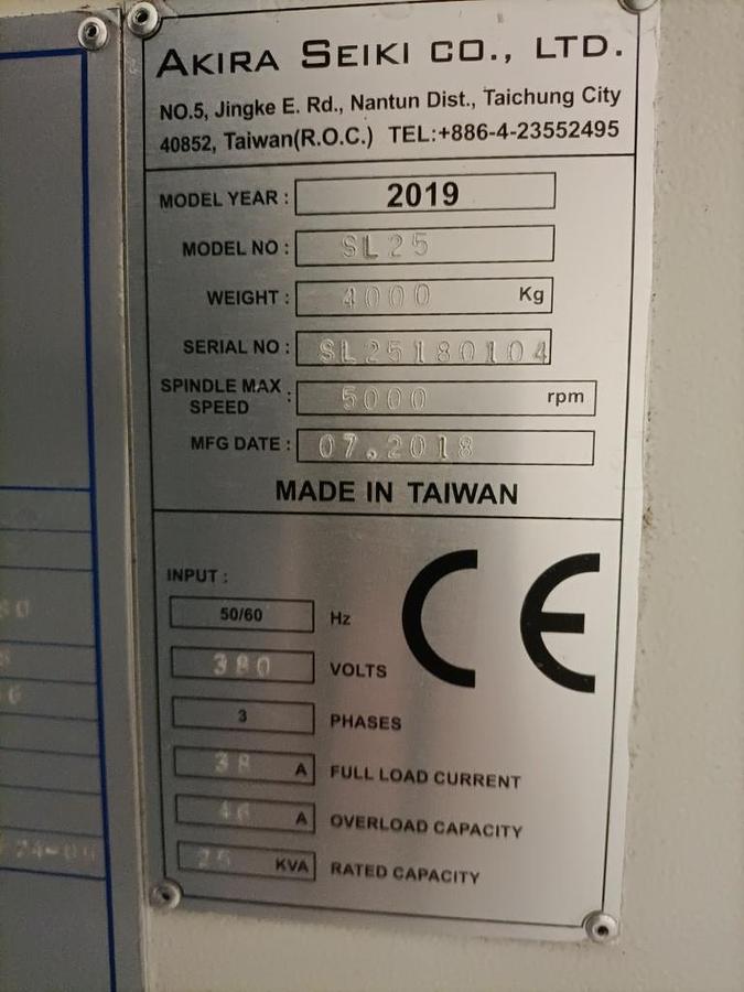 Usato Tornio CNC a 2 assi AKIRA SEIKI SL 25