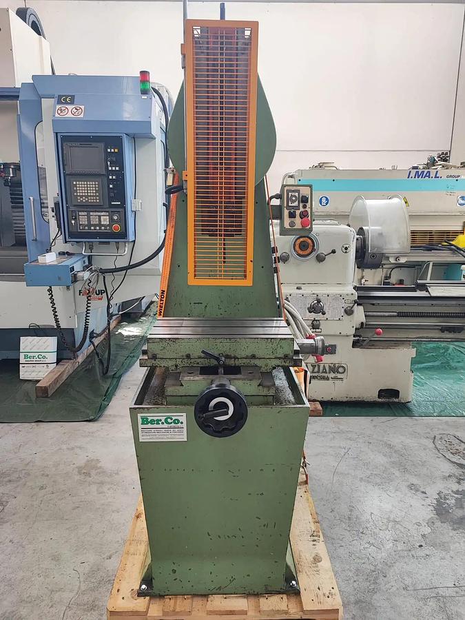 Usato Stozzatrice automatica verticale CAMS 200 SAC