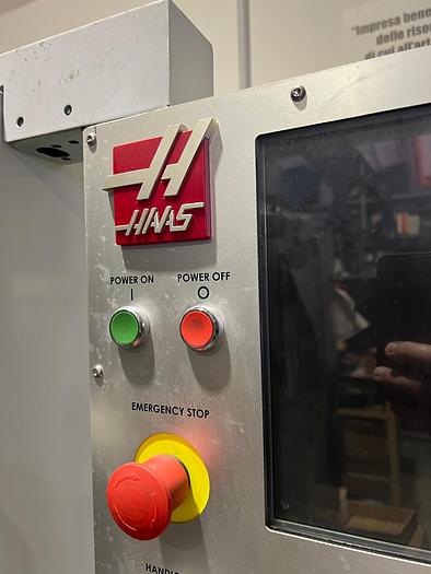 Usato Centro di lavoro verticale HAAS MINI MILL