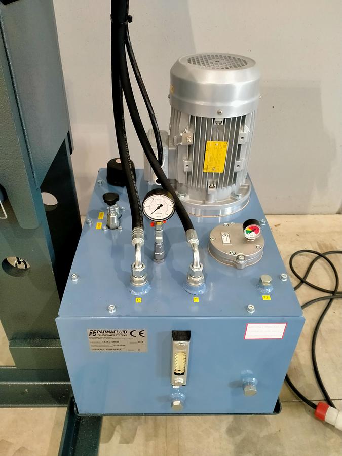 SICMI PSV pressa idraulica da officina con volantino servomeccanico
