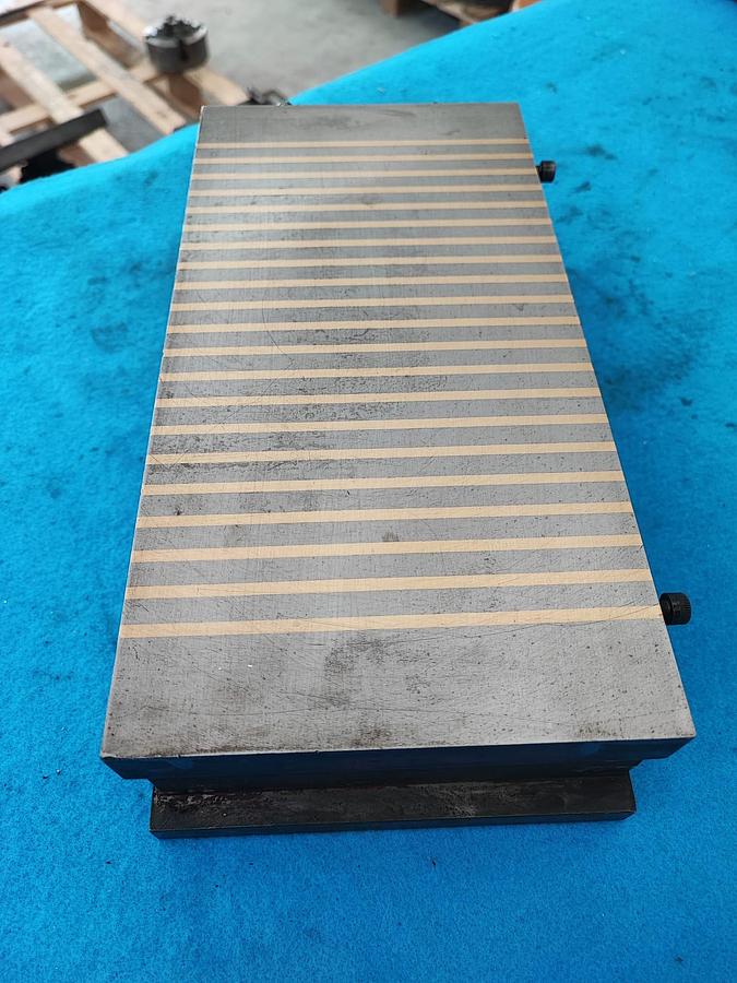 Usato Piano magnetico permanente OSEI 300x155 usato, per rettifica e lapidello