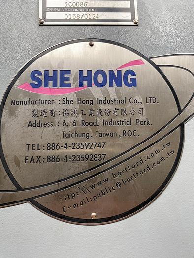 Usato Centro di lavoro verticale SHE HONG VMC 850S