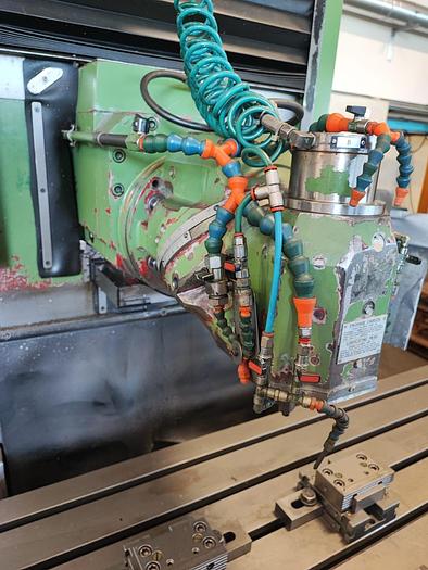 Usato Fresatrice a banco fisso