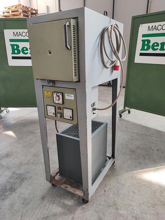 Usato Forno da trattamento termico elettrico a muffola PREVITALI MILANO FE 20/H