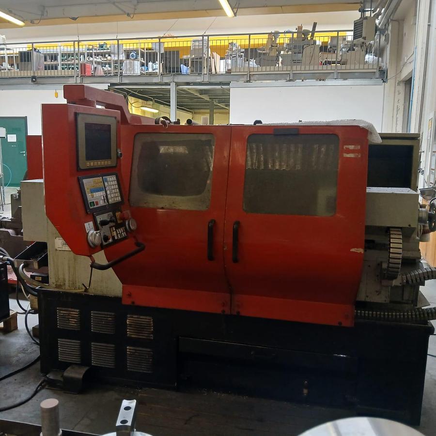 Usato Tornio autoapprendimento EMCO MAT 200Ex1000x55 | CNC FAGOR