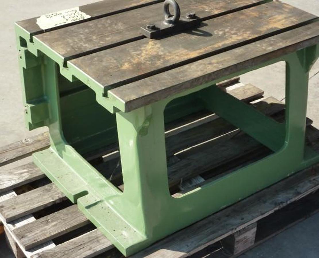 Usato Cubo in ghisa per trapano radiale 800x600xH500 mm