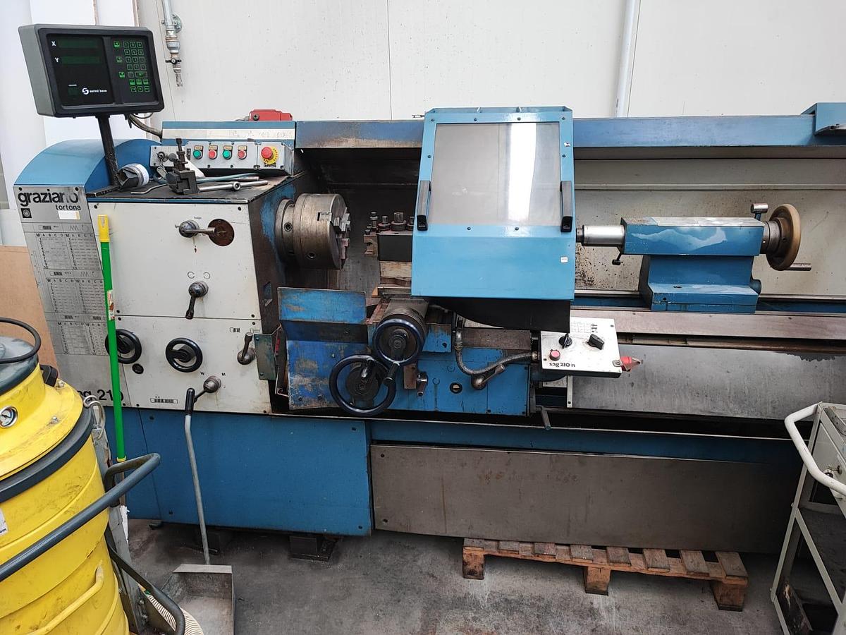 Usato Tornio parallelo GRAZIANO SAG 210N | 210x1500x57| Visualizzato