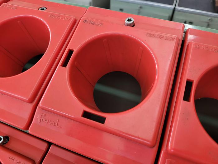 Usato FAMI porta coni ISO/BT 50
