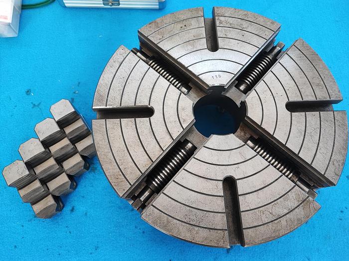 Usato Piattaforma 360mm, C.L. 6", a 4 griffe indipendenti per tornio