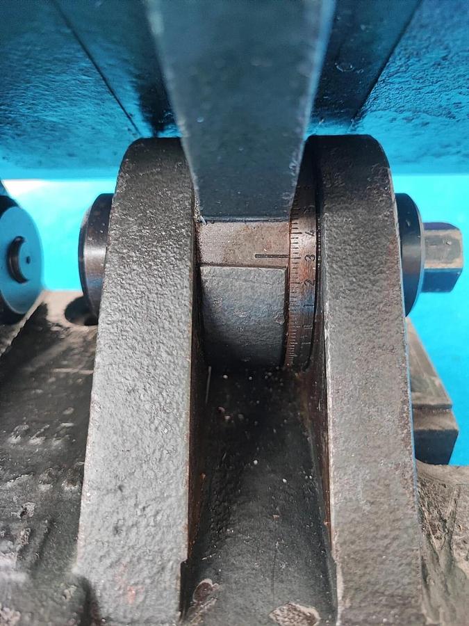 Usato CUTER tavola inclinabile a 90° dim. 350x270 per fresatrici e trapani