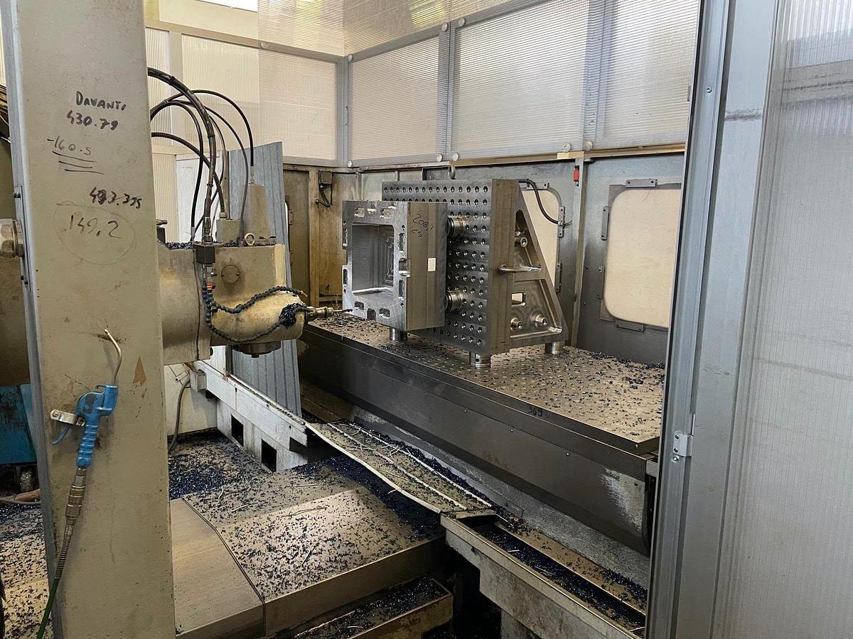 Usato Fresatrice a banco fisso GOGLIO FX 20/S | 2000x880x1000 | CNC Selca