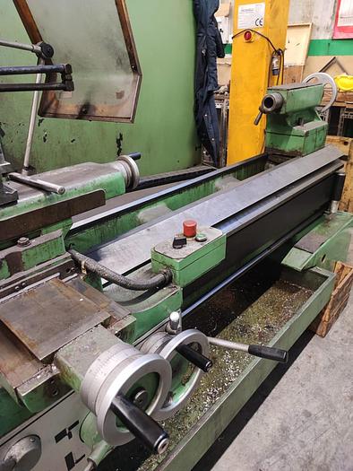 Usato Tornio parallelo OMG 260x1500