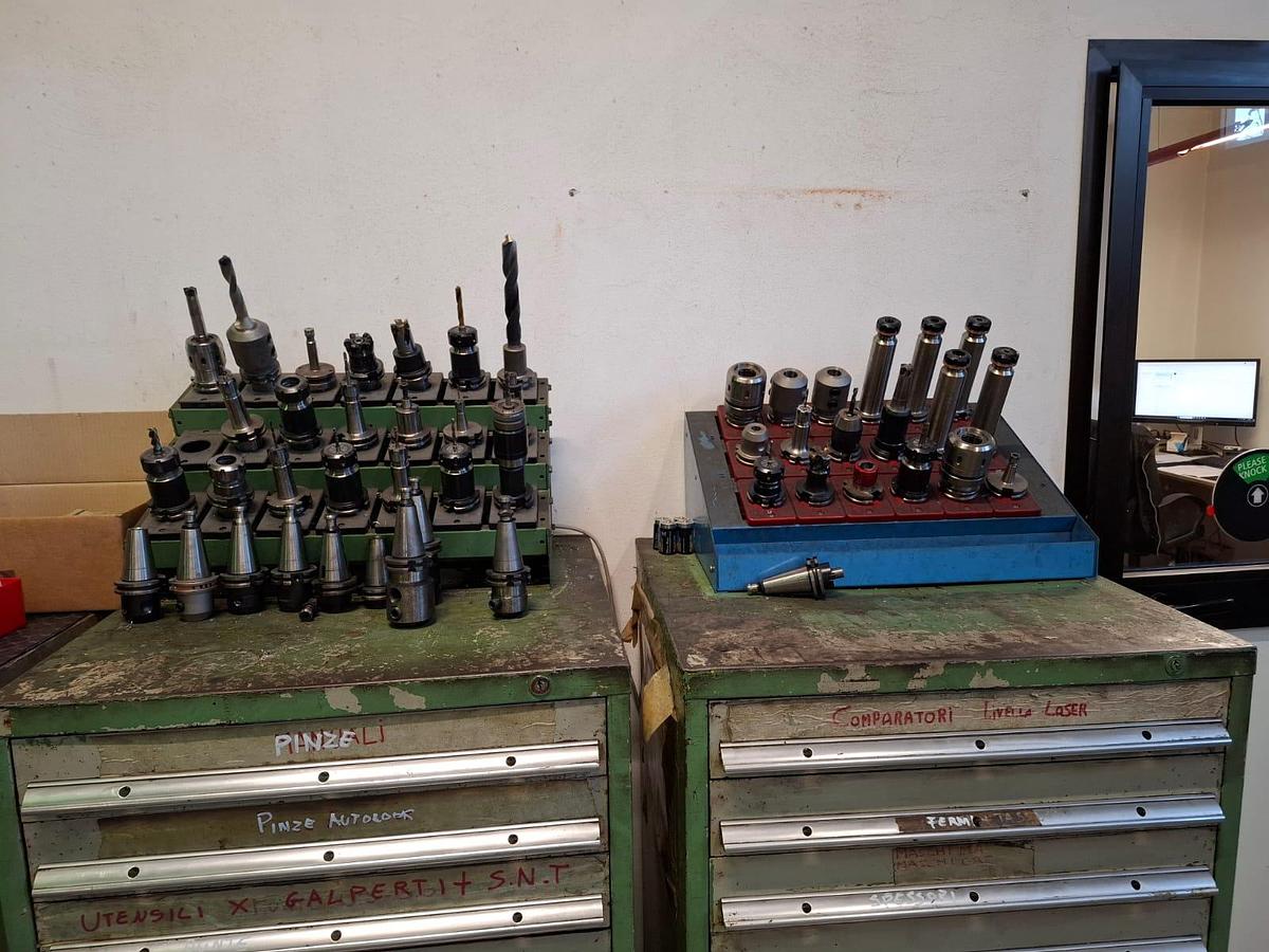 Usato Centro di lavoro pendolare PERFECT JET MV-206 | 2000x600x550 | CNC Fanuc