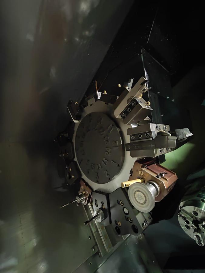 Usato Tornio motorizzato DOOSAN LYNX 220 LSY contromandrino + asse Y | Caricatore Master 880 | Fanuc