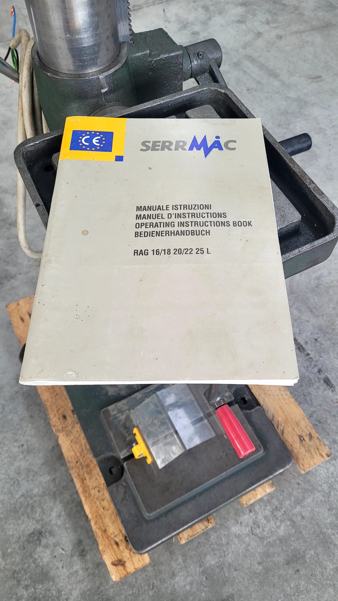 Usato Trapano a colonna SERRMAC RAG 18 PGM PU