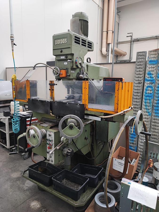 Usato Fresatrice a testa veloce PARPAS FV-A | 800x400x450 | Visualizzata