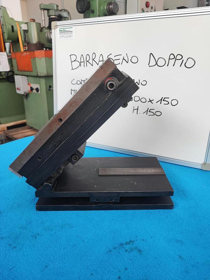 Usato Barra seno doppio con piano magnetico 150x250 a poli fitti