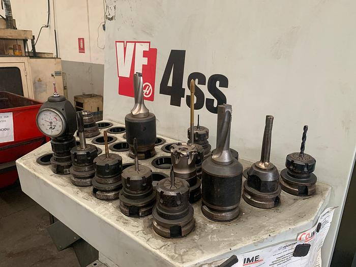 Usato Centro di lavoro verticale HAAS VF4SS