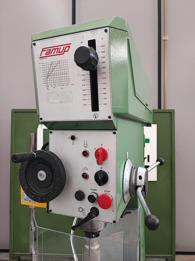 Usato Trapano fresa FAMUP TCS40-TC-VR-DA |