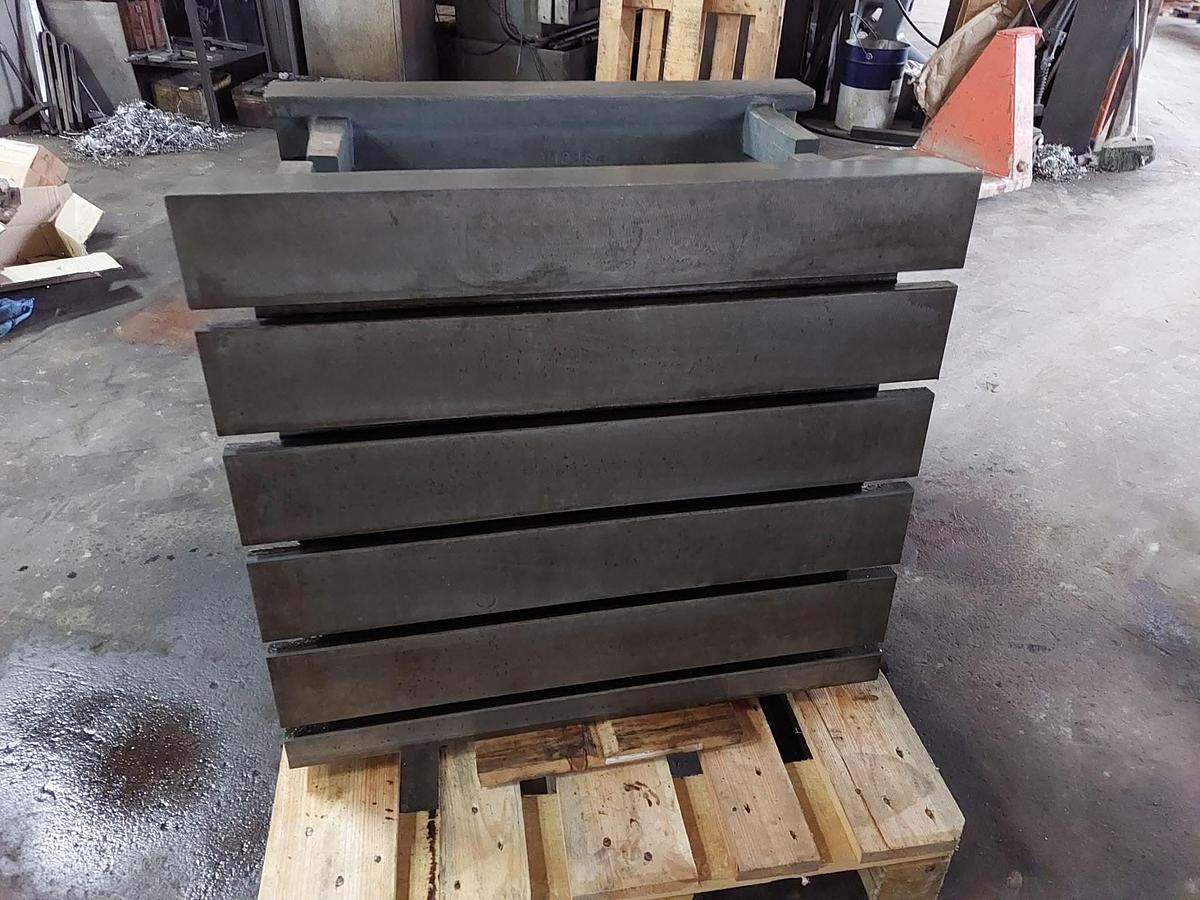 Usato Squadra di fissaggio in ghisa | 750×665 p. 300 mm