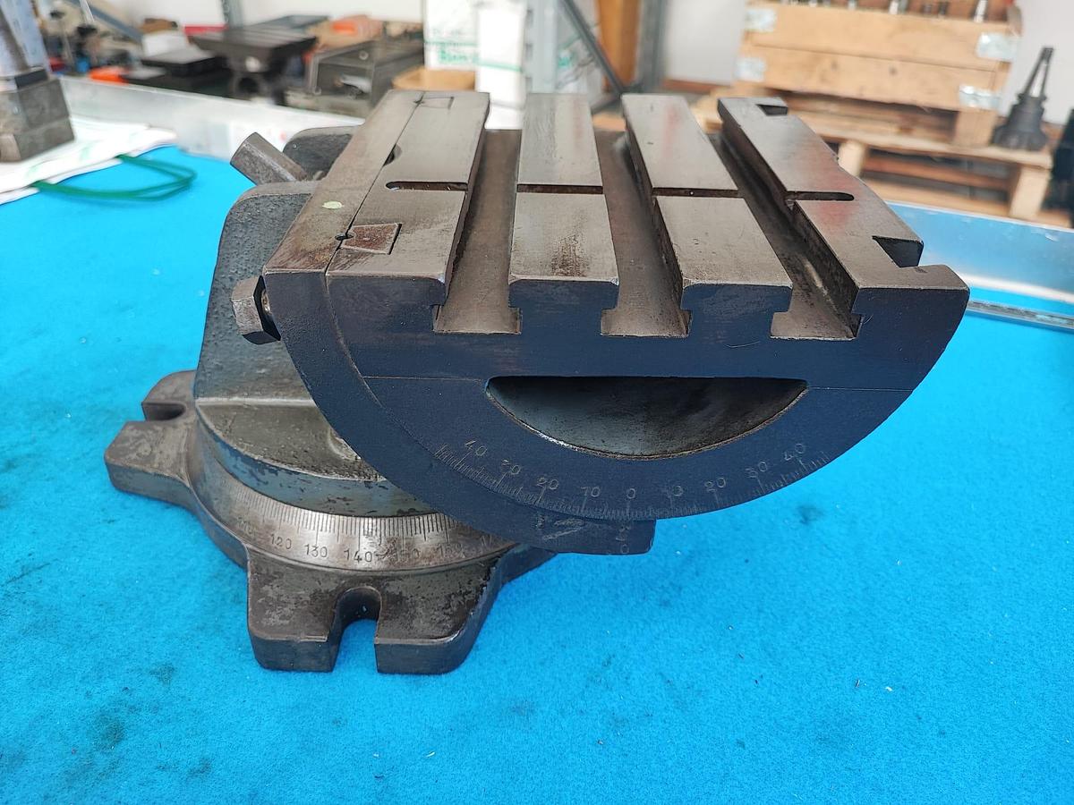 Usato Tavola basculante 220x200 con base girevole millesimale