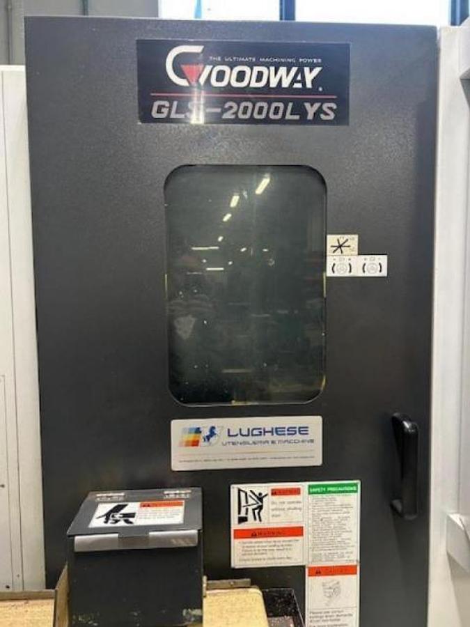 Usato Tornio motorizzato GOODWAY GLS-2000LYS con contromandrino + asse Y | CNC Fanuc