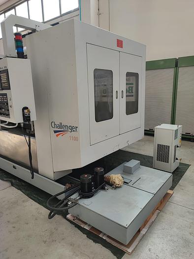 Usato Centro di lavoro verticale MICROCUT CHALLENGER 1100