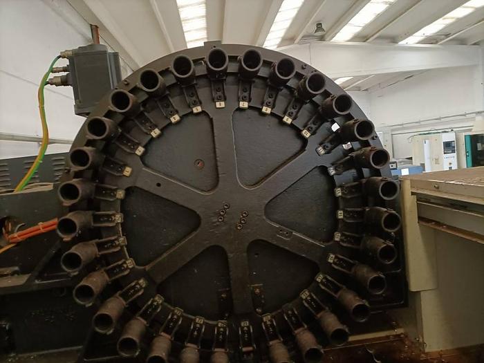 Usato Centro di lavoro verticale