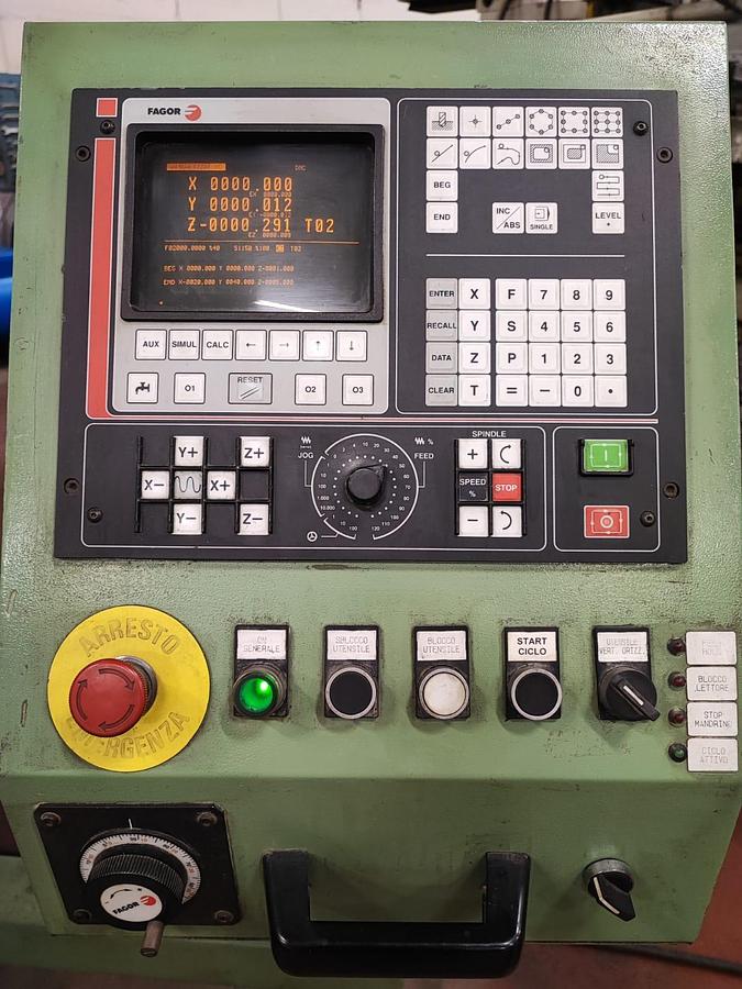 Usato Fresatrice CNC universale ACIERA F35 verticale-orizzontale | 320x320x320 | CNC Fagor + PERIZIA