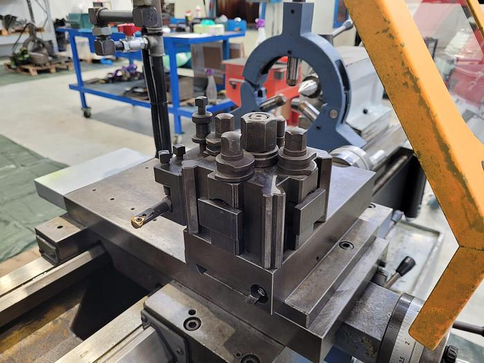 Usato Tornio parallelo COMM 220x1500