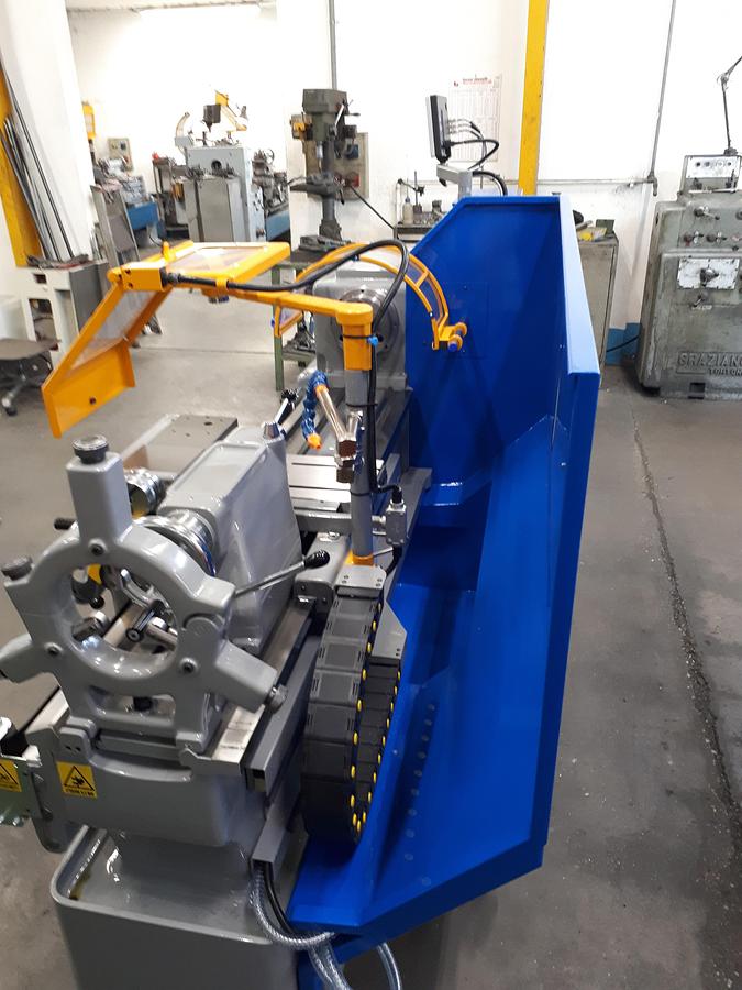 Tornio parallelo revisionato a nuovo CMT URSUS 200x1000x52 | Visualizzatore Heidenhain