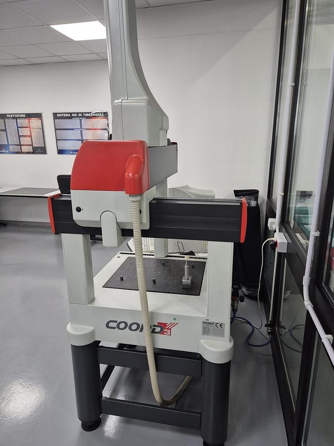 Usato Macchina di misura a coordinate 3D COORD 3  | 1500x1000x800