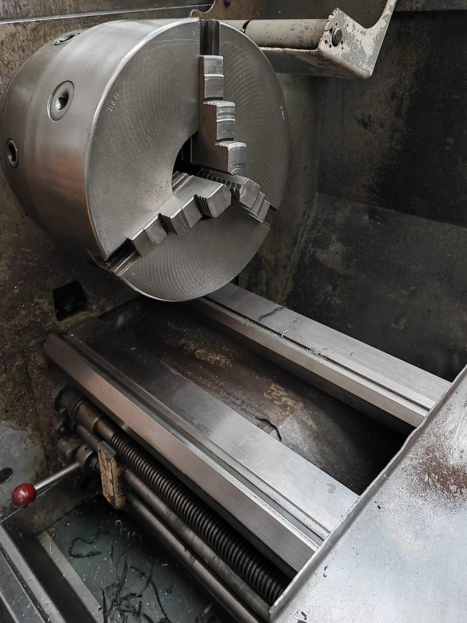 Usato Tornio parallelo COLCHESTER 600 | 300x3000x90