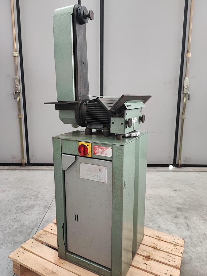 Usato  Levigatrice a nastro abrasivo + Smussatrice ACETI art.02