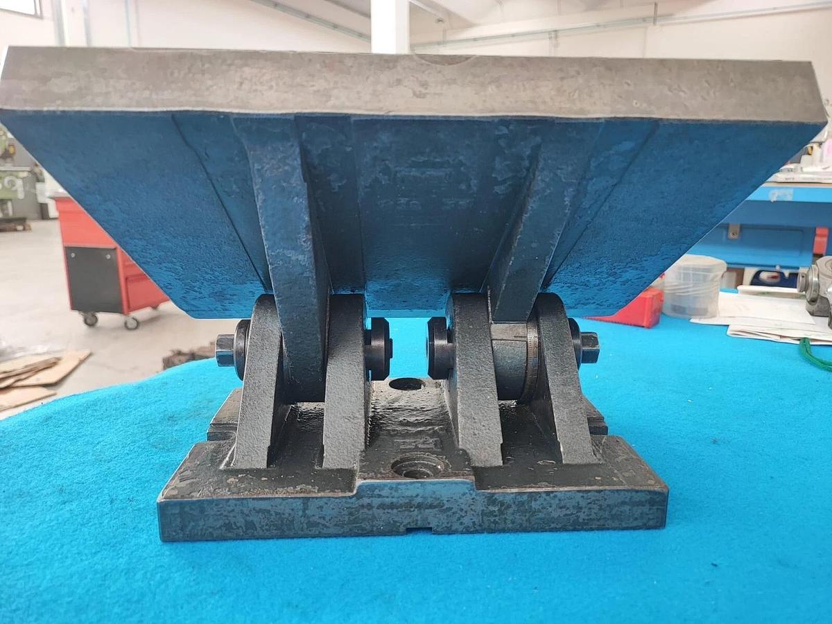 Usato CUTER tavola inclinabile a 90° dim. 350x270 per fresatrici e trapani