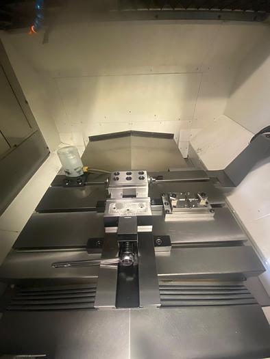 Usato Centro di lavoro verticale OKUMA MB 46 VA