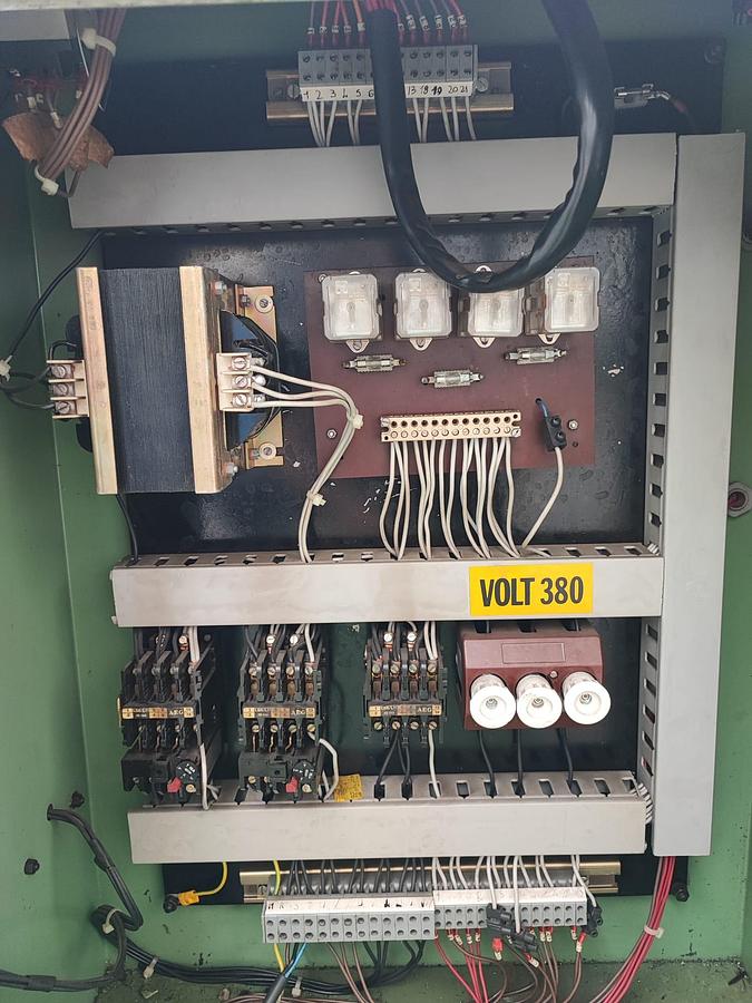 Usato Segatrice a nastro automatica FOLGORE 300